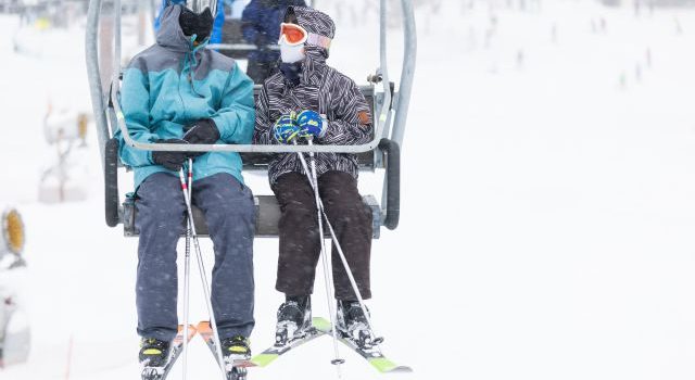 朝出発のスキーツアーなら睡眠もしっかり眠れる 朝出発のスキーツアーなら睡眠もしっかり眠れる